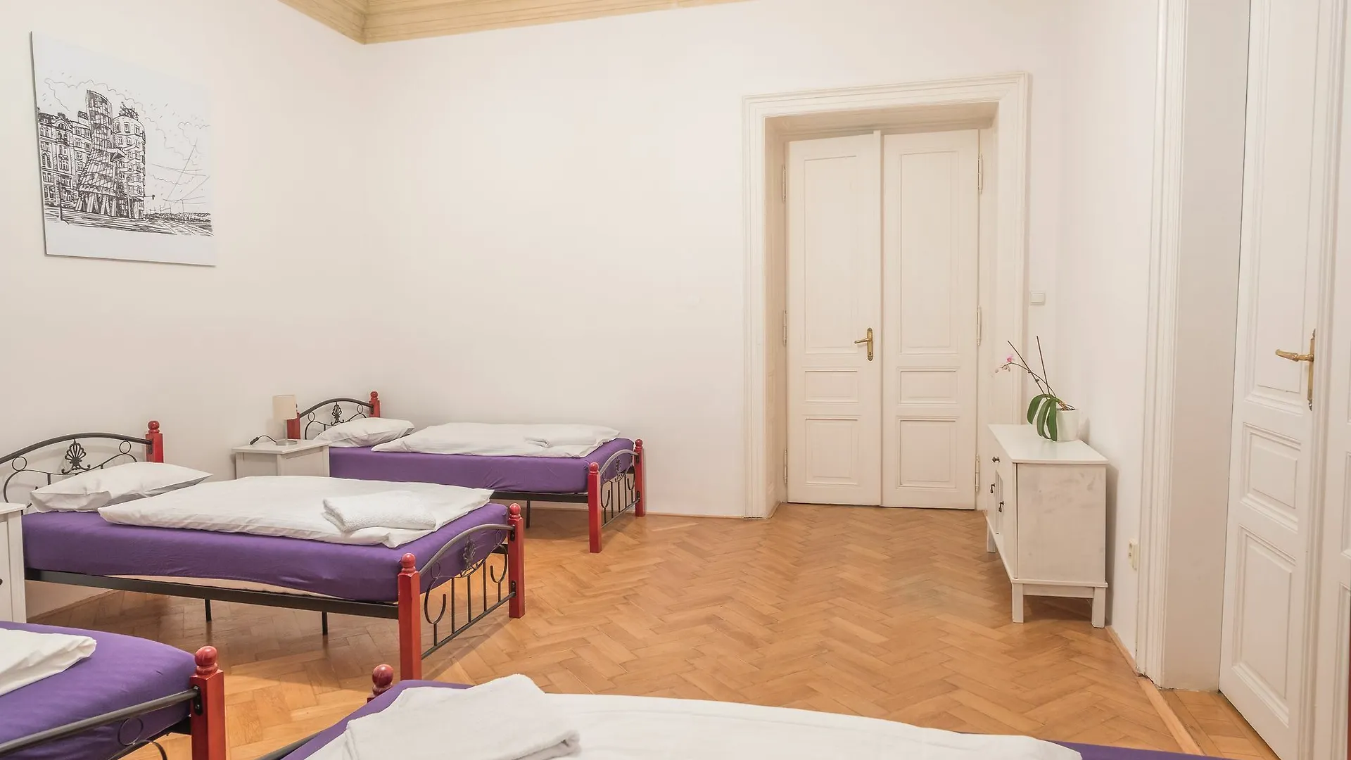 Apartments Resslova By The Dancing House Praga Repubblica Ceca