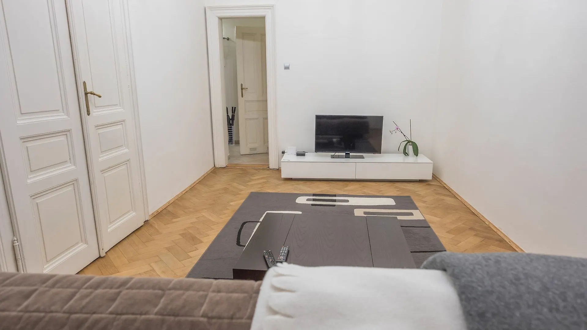 Apartments Resslova By The Dancing House Praga