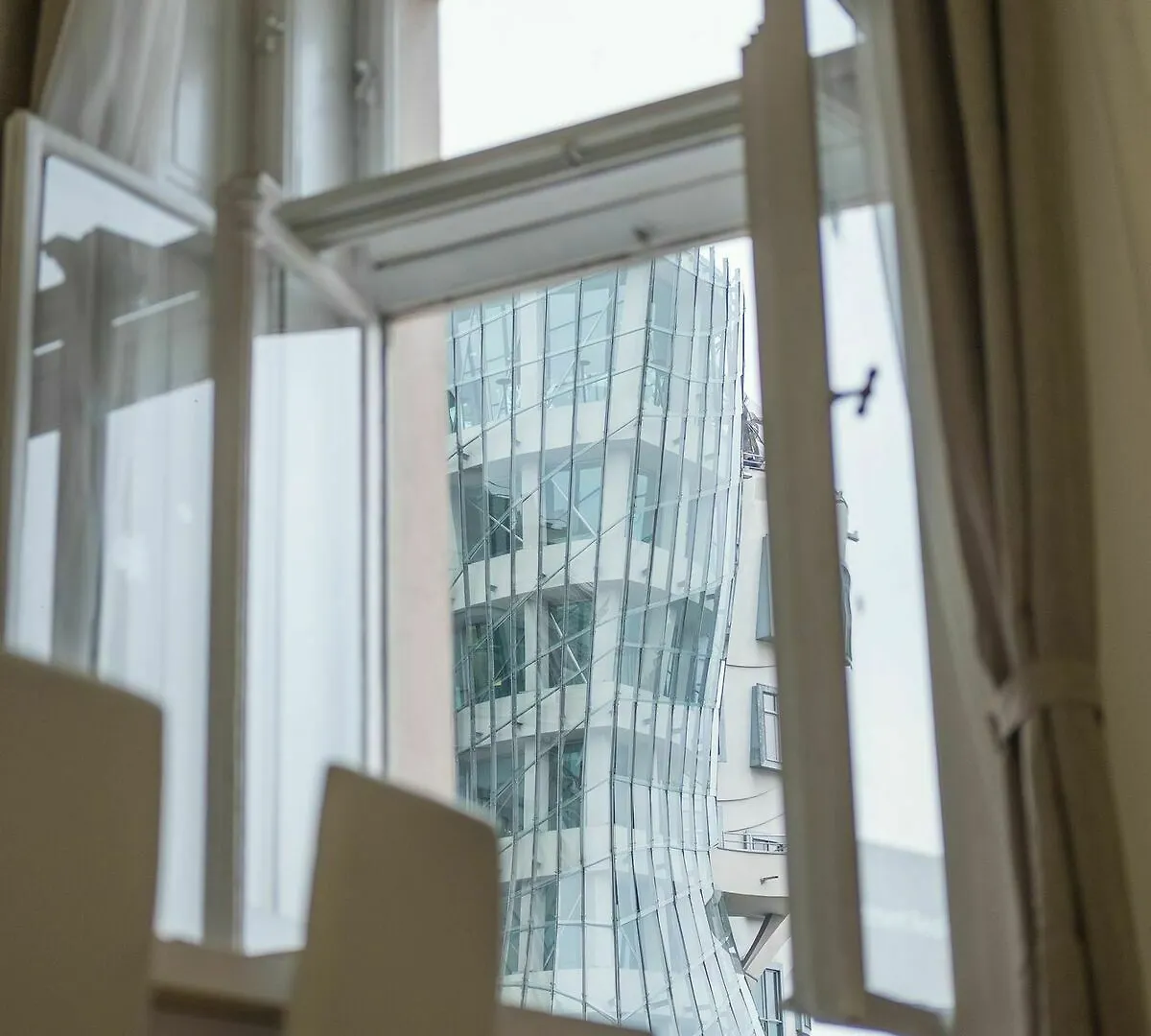 Apartments Resslova By The Dancing House Praga